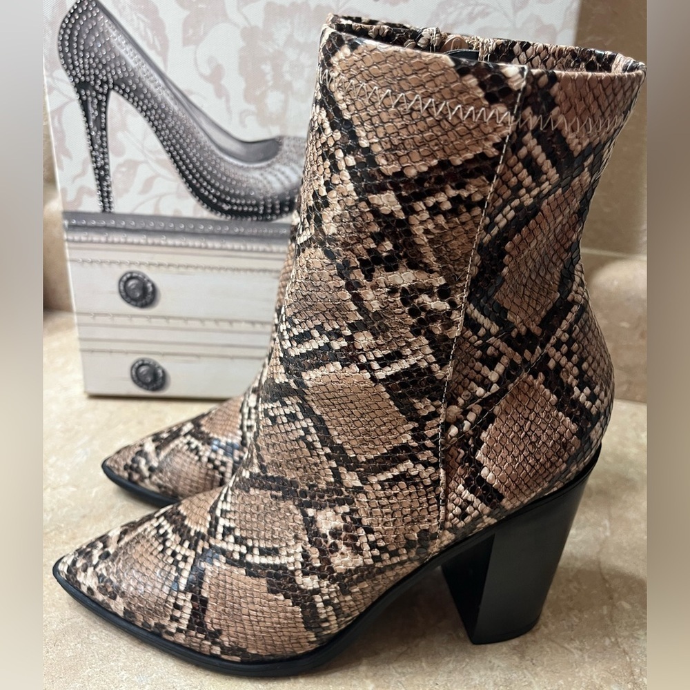 Lulus Essex Tan Snake Mid-Calf Heeled Zip Booties, Women’s Size: 7.5 - Picture 4 of 12